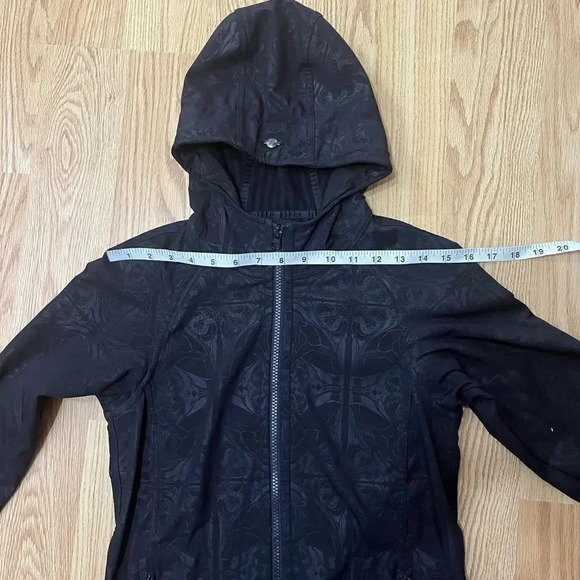 Rare Lululemon Apres Long Yoga Women’s Jacket Size 2 - Picture 12 of 15